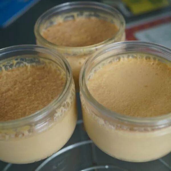 Petits pots de crème au caramel façon La Laitière Recette iCook'in