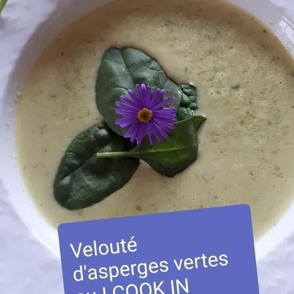 VELOUTE AUX ASPERGES VERTES