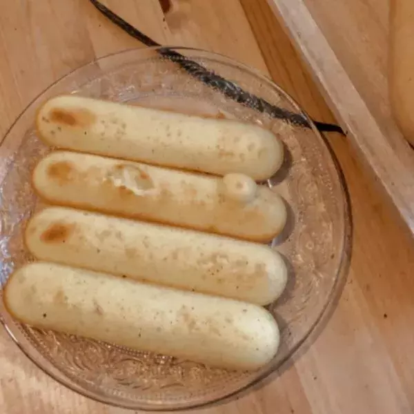 14 madeleines bûchettes à la vanille 
