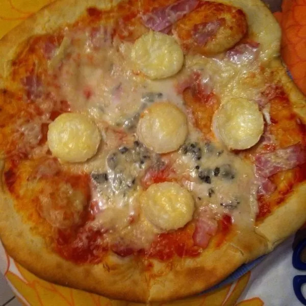 Pâte à pizza (3 pâtons)