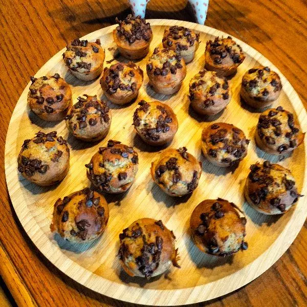 Mini muffins banane pépites de chocolat 