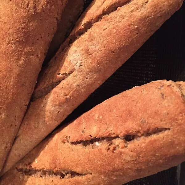 Baguettes aux céreales et à la chataigne
