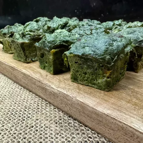 MINI CUBES EPINARDS CHORIZO