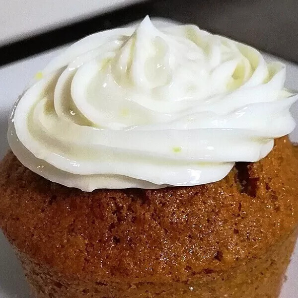 Carrot cake version muffins