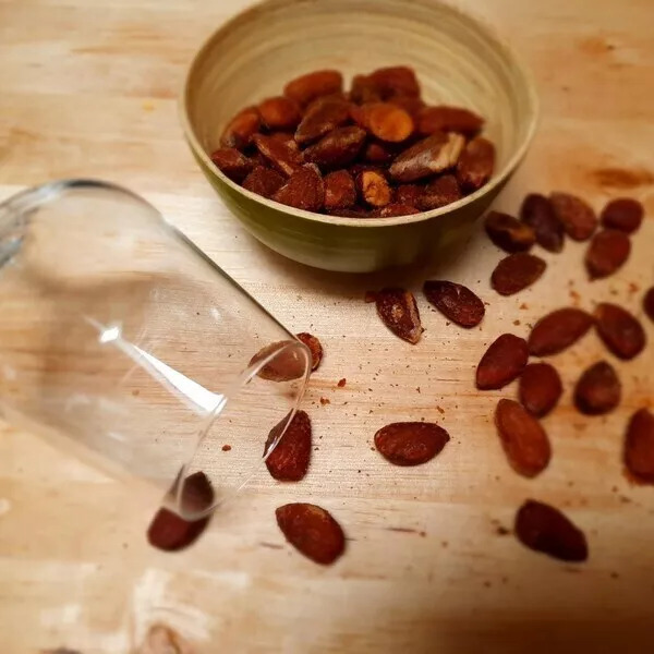 Amandes grillées salées