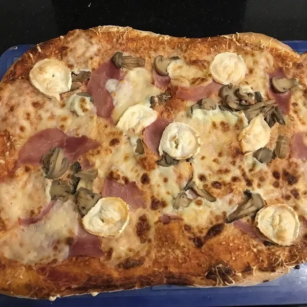 Pâte à pizza (levure sèche)