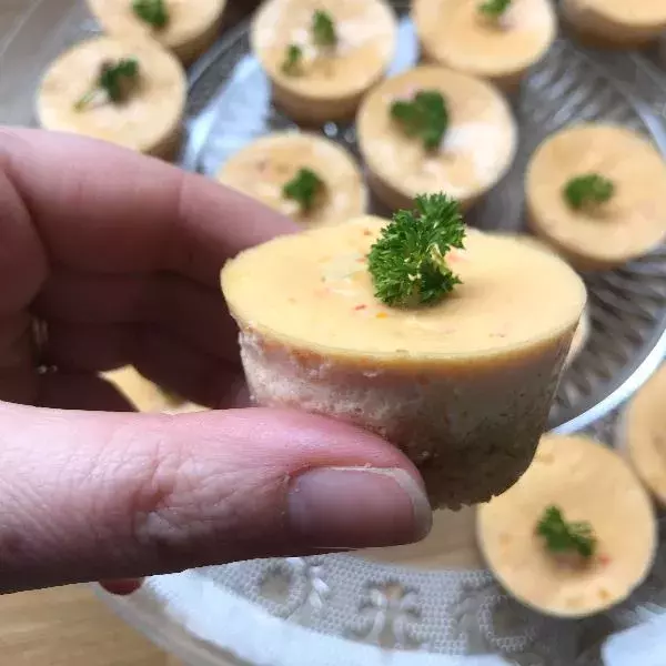 Mini cheesecakes aux poivrons