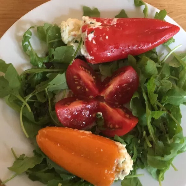 Petits poivrons farcis au chèvre frais