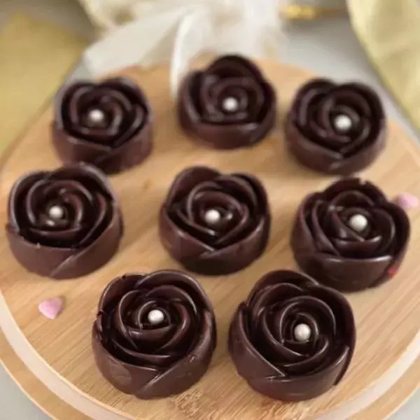 Les Roses Pralinés