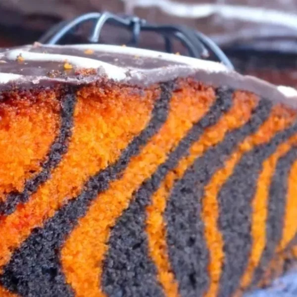 zebra cake halloween