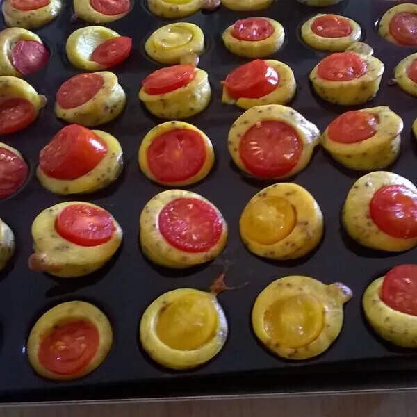 Petites bouchées tomates cerises moutarde 