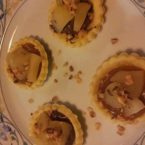Tartelettes poires,nutella ou pate de spéculos