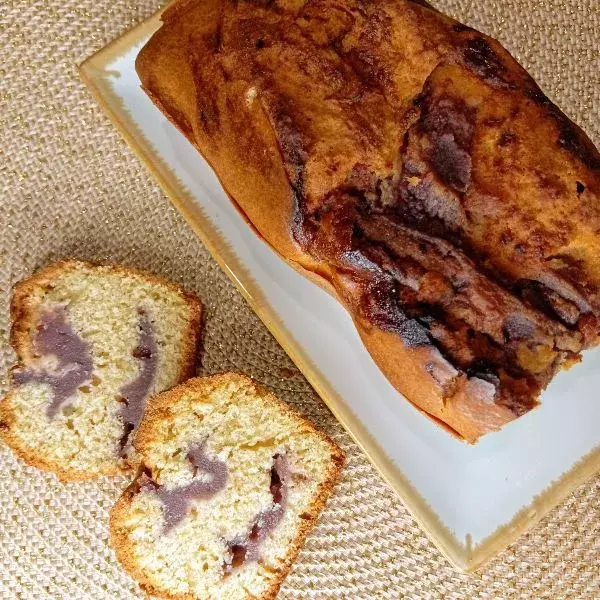 Cake marbré à la confiture 