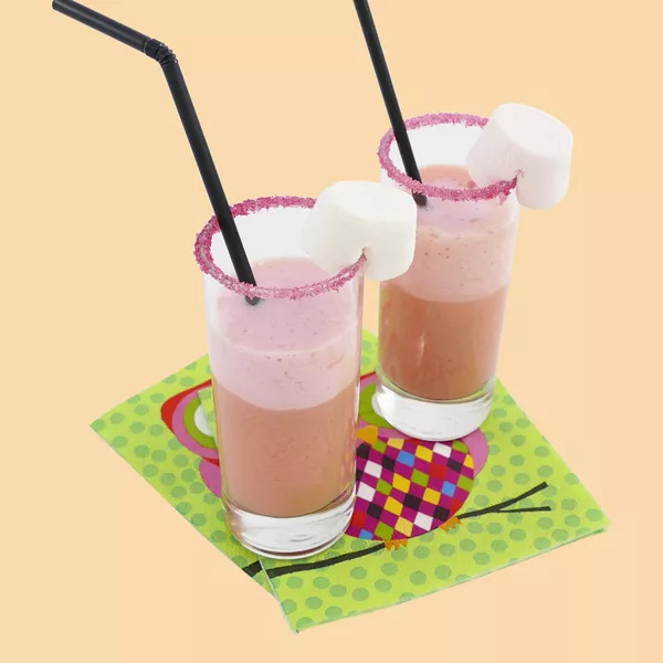 Lait chaud fraise guimauve