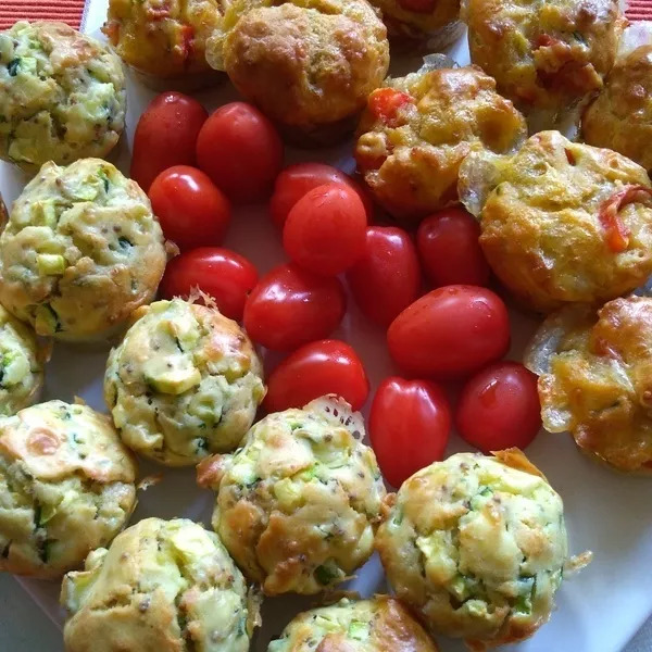 Muffins Duo Tomates-Mozzarella et Courgette-Feta