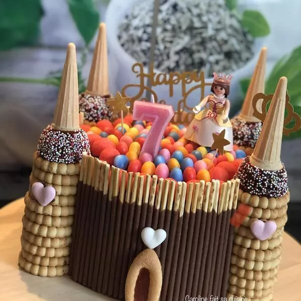 Gâteau d'anniversaire château de princesse