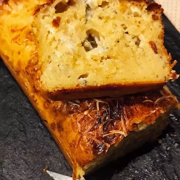 Cake au bleu et au miel