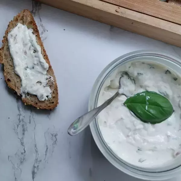 Fromage frais Basilic et échalotes