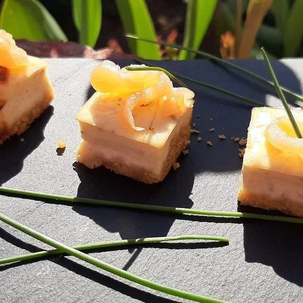 Cubes cheese cakes au saumon fumé