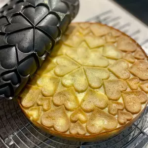 Gateau de courgettes, feta et menthe