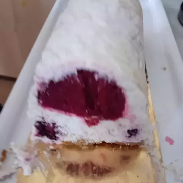 bûche vanille/fruits rouges