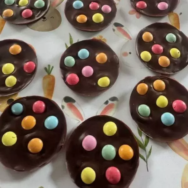 Mendiants Colorés De Pâques 