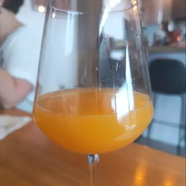 Jus multivitaminé de Flo