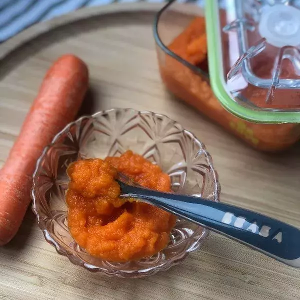 Ma première purée de carotte