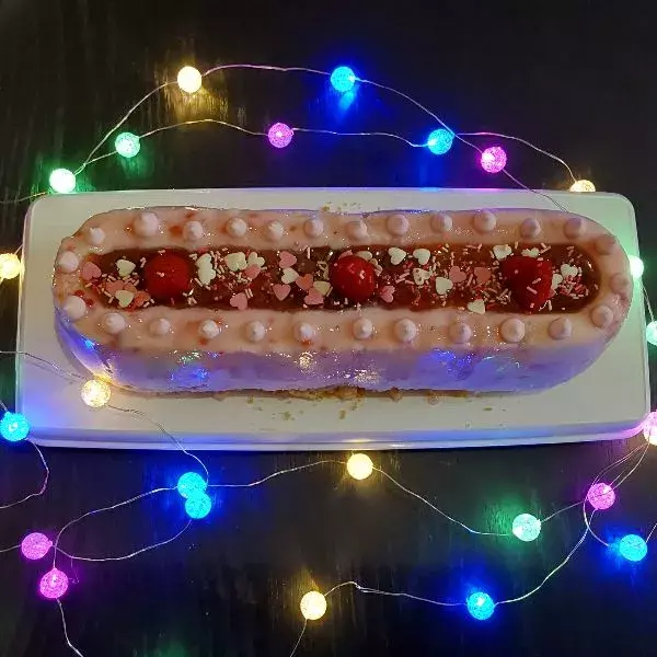 Bûche glacée velouté framboises 