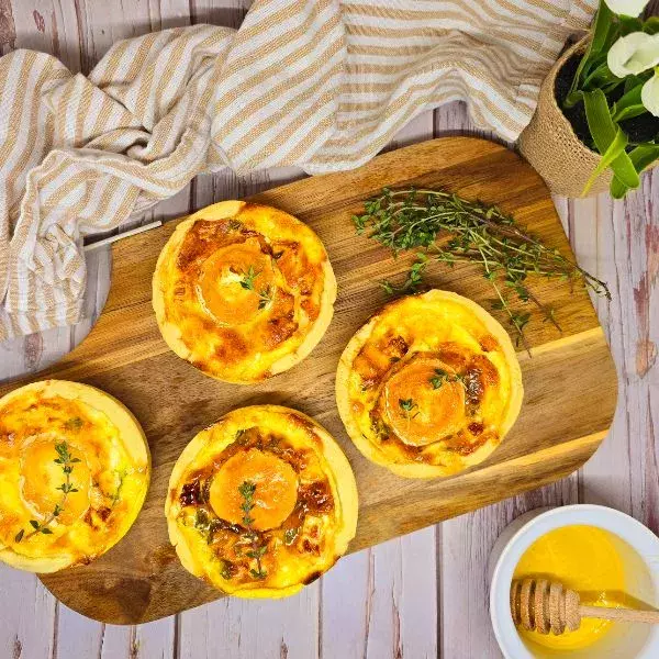Quiches au chèvre et thym