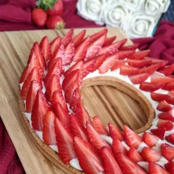 Tarte couronne aux fraises 