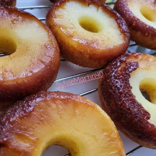 Moelleux Ananas (donuts)
