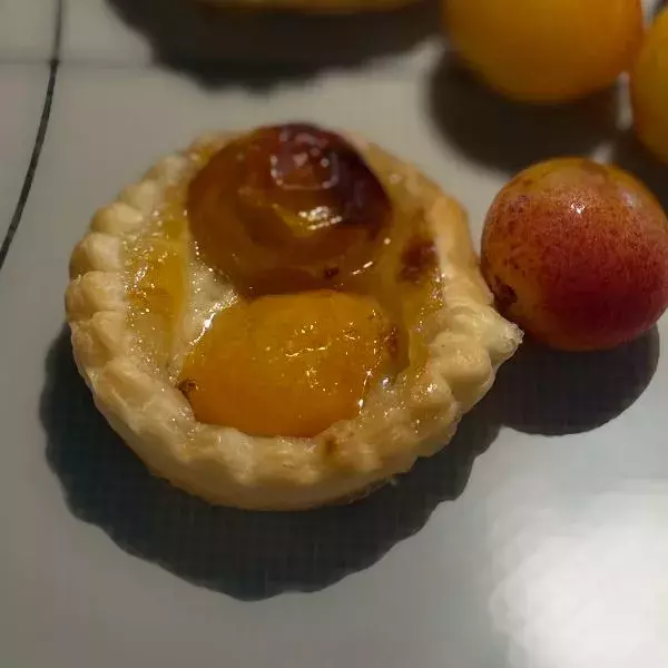 Tartelettes au chèvre et à la mirabelle 