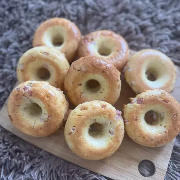 Donuts Salé Jambon et Gruyère râpée 