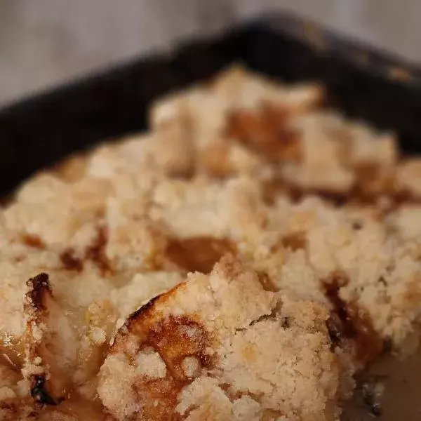 Crumble pommes caramel au beurre salé