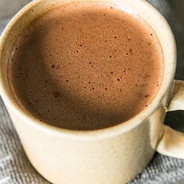Chocolat chaud au lait de soja  -1 mug ou 2 tasses-