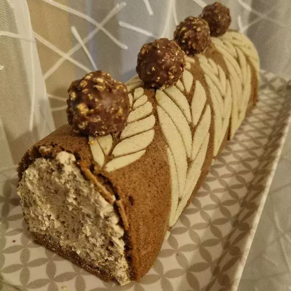 Bûche aux Ferrero Rocher 🍫