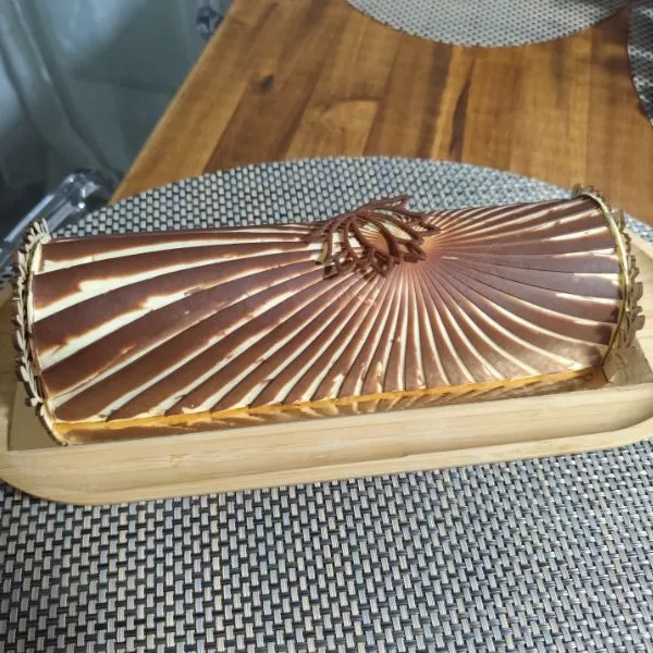 BUCHE TIRAMISU +INSERT CAFE