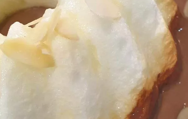 Île flottante chocolatée