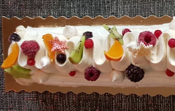 Bûche Pavlova