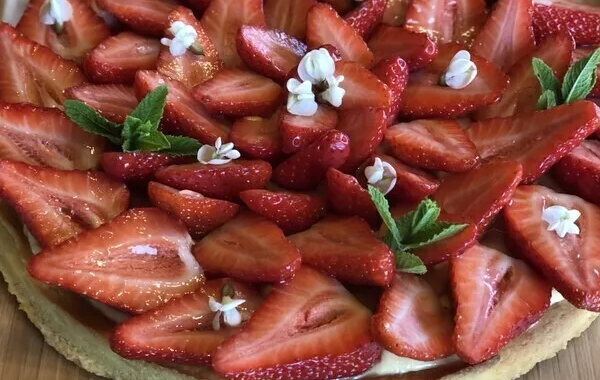 Crème Chiboust (tarte aux fruits, fraises...)
