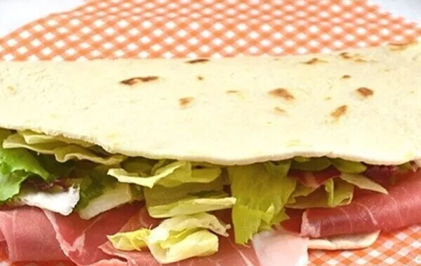 Piadine (Piadina)