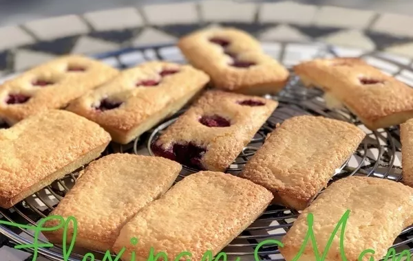 Financiers aux framboises