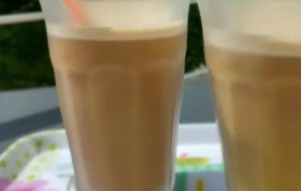 Café latté glacé au "lait" d'avoine sans sucre
