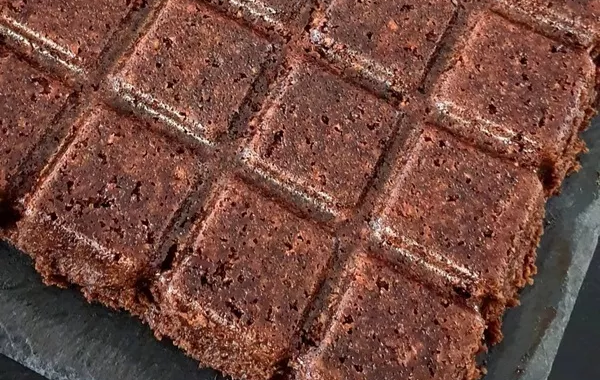 Gâteau au chocolat et pralin (au micro-ondes)