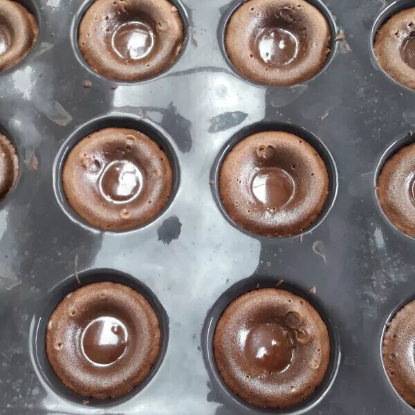 Muffins au coeur coulant de chocolat blanc