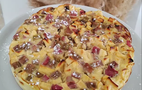 Clafoutis pommes / rhubarbe