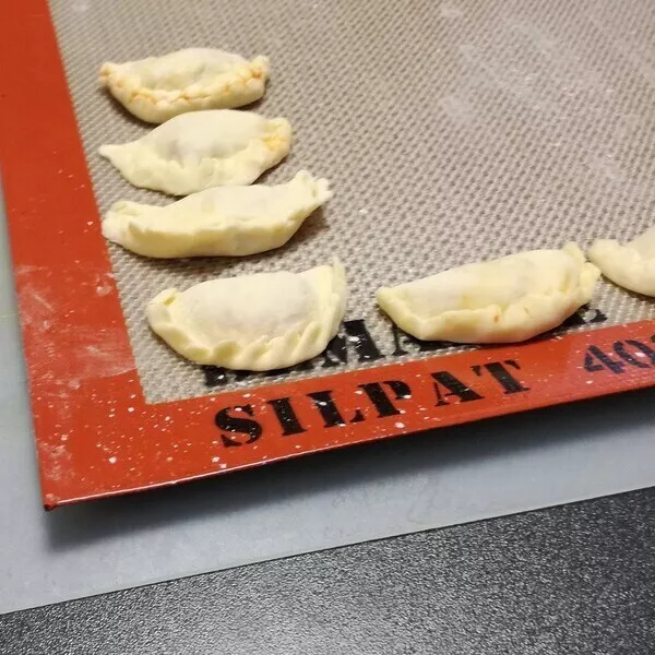 EMPANADILLAS 