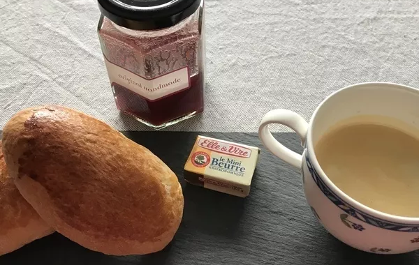 Pain au lait