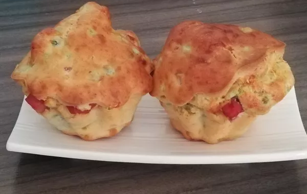 Briochettes aux petits pois et au jambon